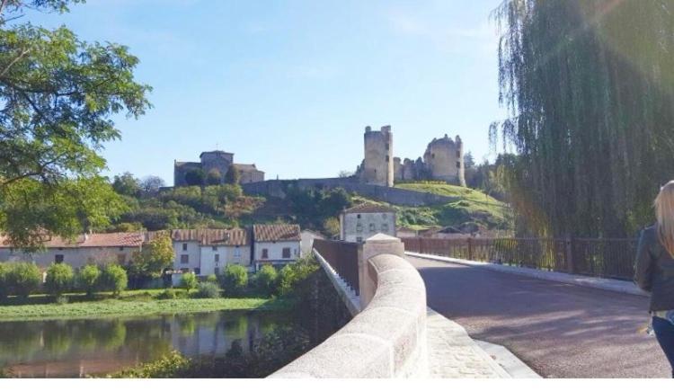 Gite Des Lavandes Oradour-Fanais Buitenkant foto