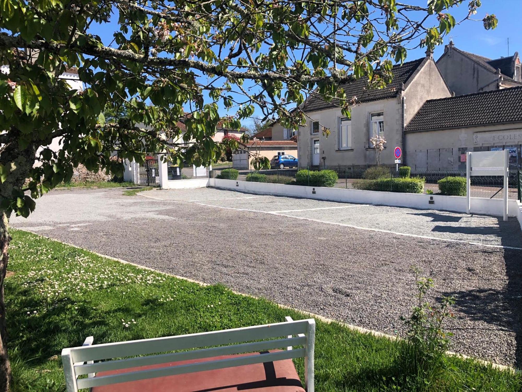 Gite Des Lavandes Oradour-Fanais Buitenkant foto